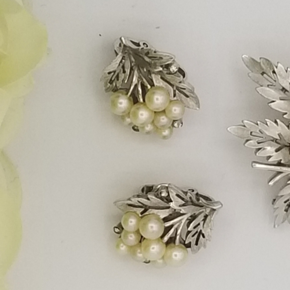 Trifari Crown earrings